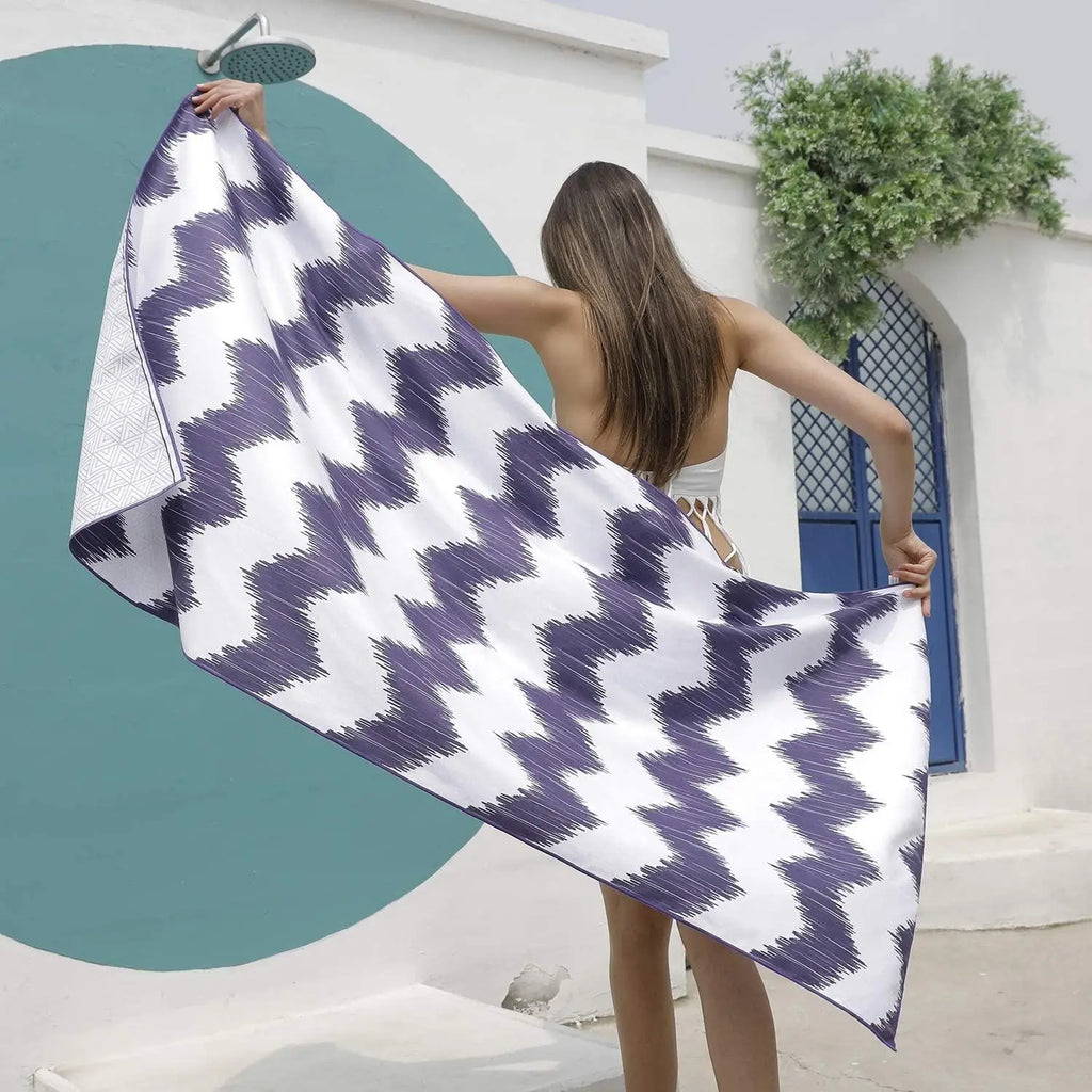 Custom Microfiber Beach Towels: 50 MOQ, 7-Day Lead, Quick-Dry | Sand-Free Personalized Towels
