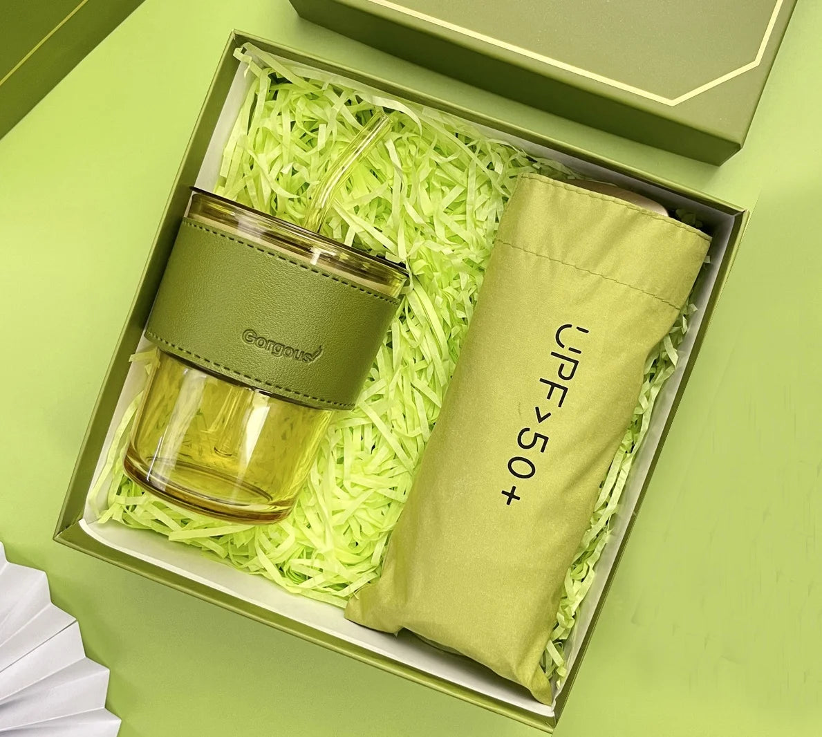 Custom Ceramic Gift Sets: 10 MOQ, 5-Day Lead | Mug, Bottle, Towel for Weddings & Corporate Gifts