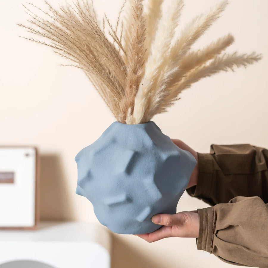 Custom Nordic Matte Ceramic Vase | 300 MOQ for Luxury Home Decor