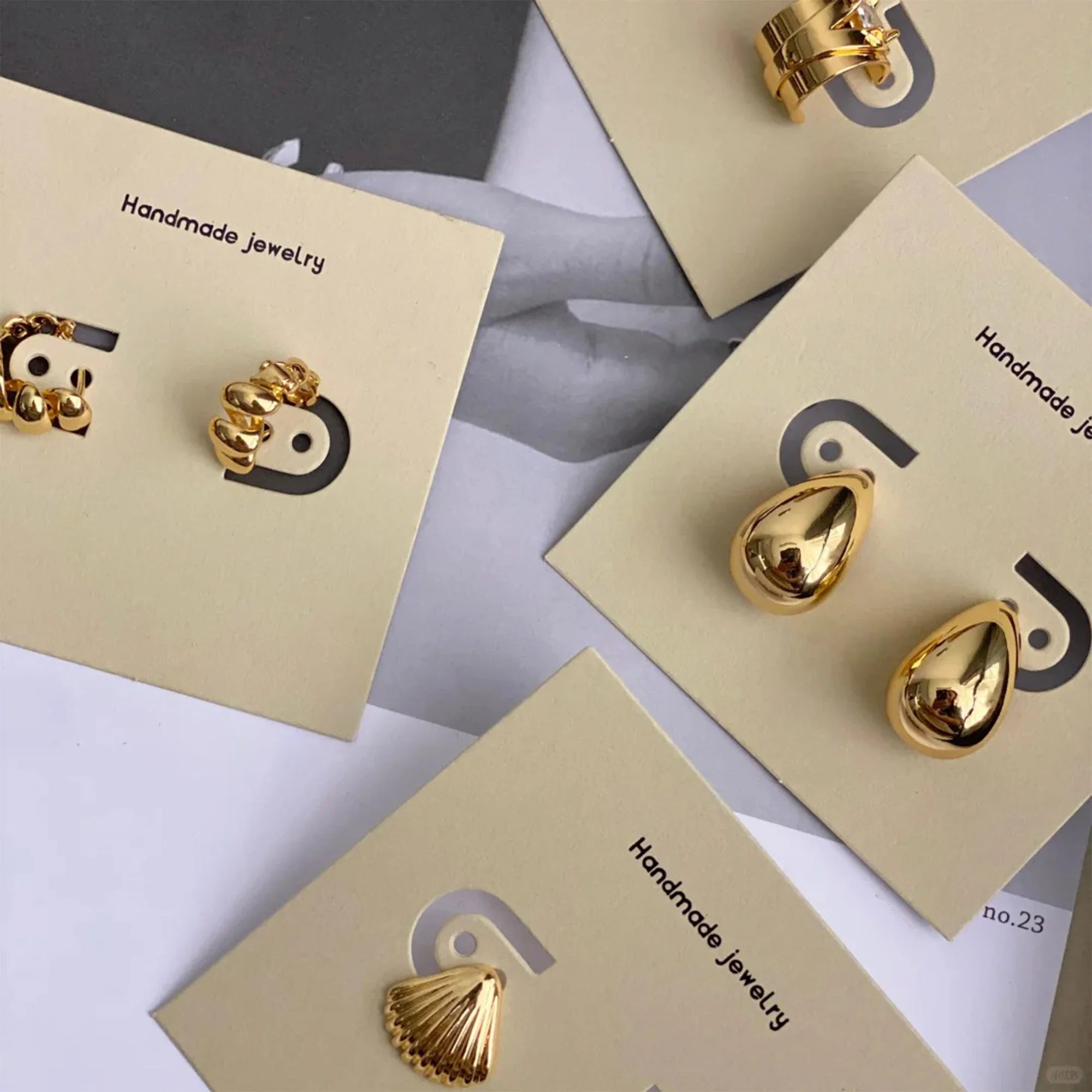 Custom Die Cut Jewelry Tags | Digital Printing Earring Cards