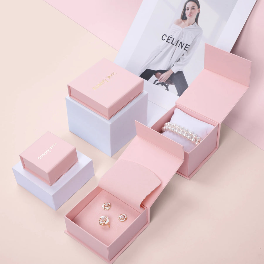 Custom Jewelry Boxes with Logo – Magnetic Closure, Velvet Insert