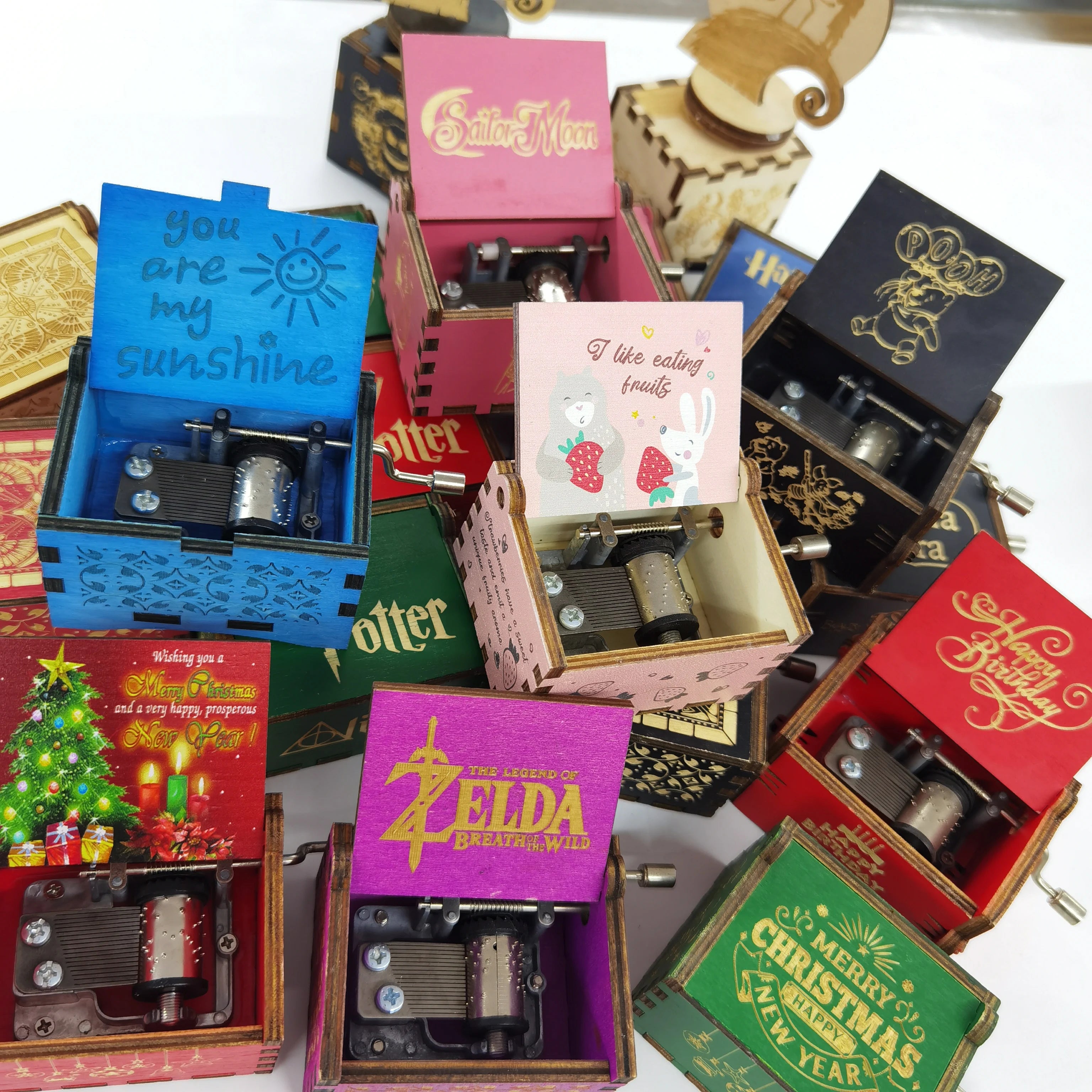 Custom Wooden Music Box | Hand Crank Children's Gift | Bulk Holiday Gifts