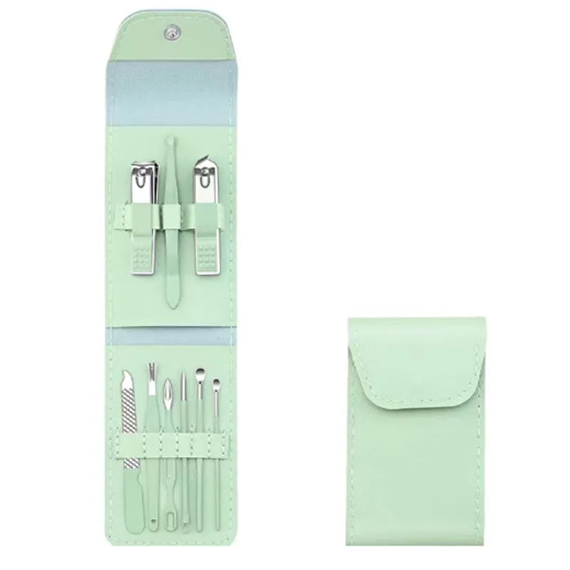 Custom 22-Piece Manicure Kit with Logo | 1,000 MOQ