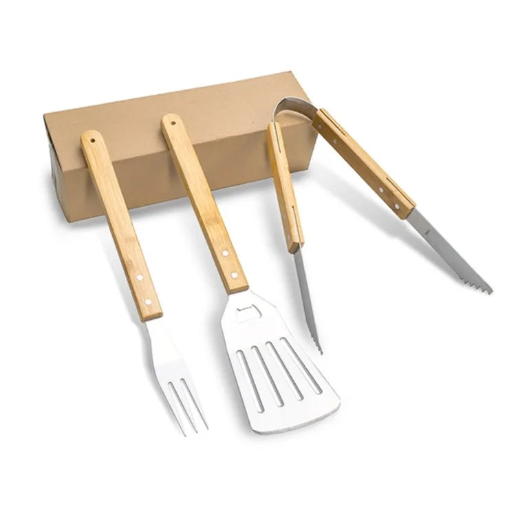 Custom Wooden Handle BBQ Tool Set: Stainless Steel, Laser Engraved Logo, MOQ 100 for Grilling & Camping