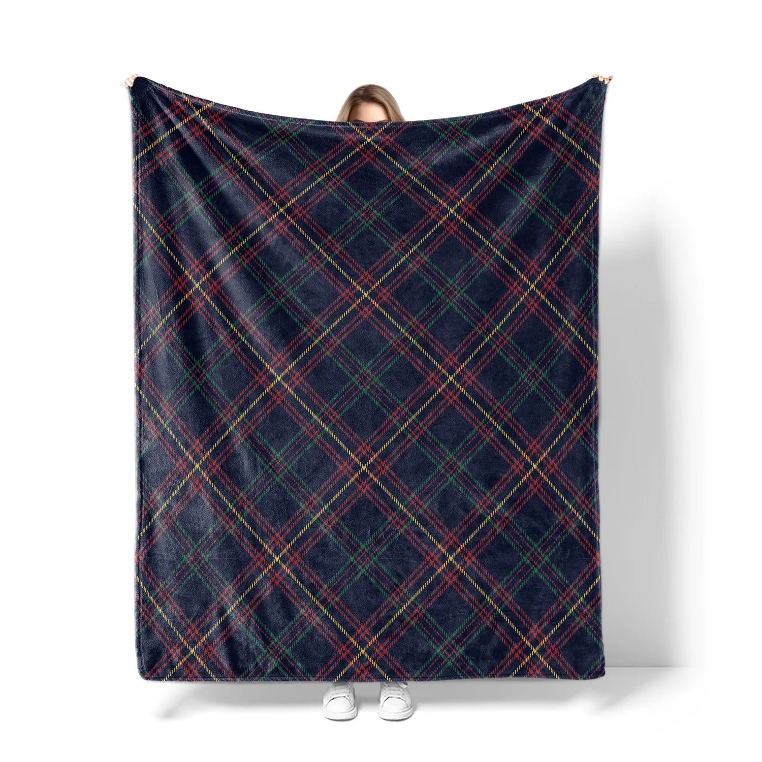 Custom Flannel Fleece Blanket | Recycled Polyester | Jacquard & Embroidery | MOQ 20 Pieces