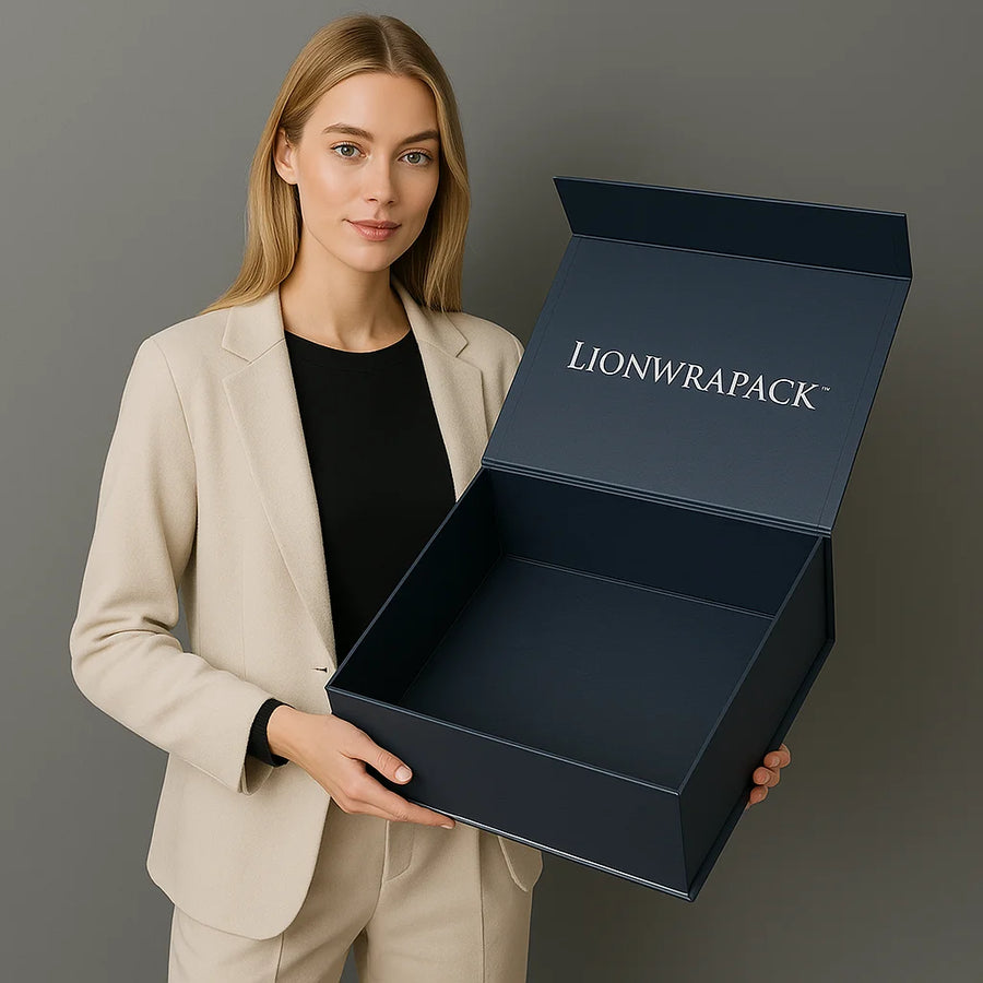 Custom 500-Piece Folding Box with Foil Stamping | Eco-Friendly Recycled Paperboard Packaging for Garments & Gifts