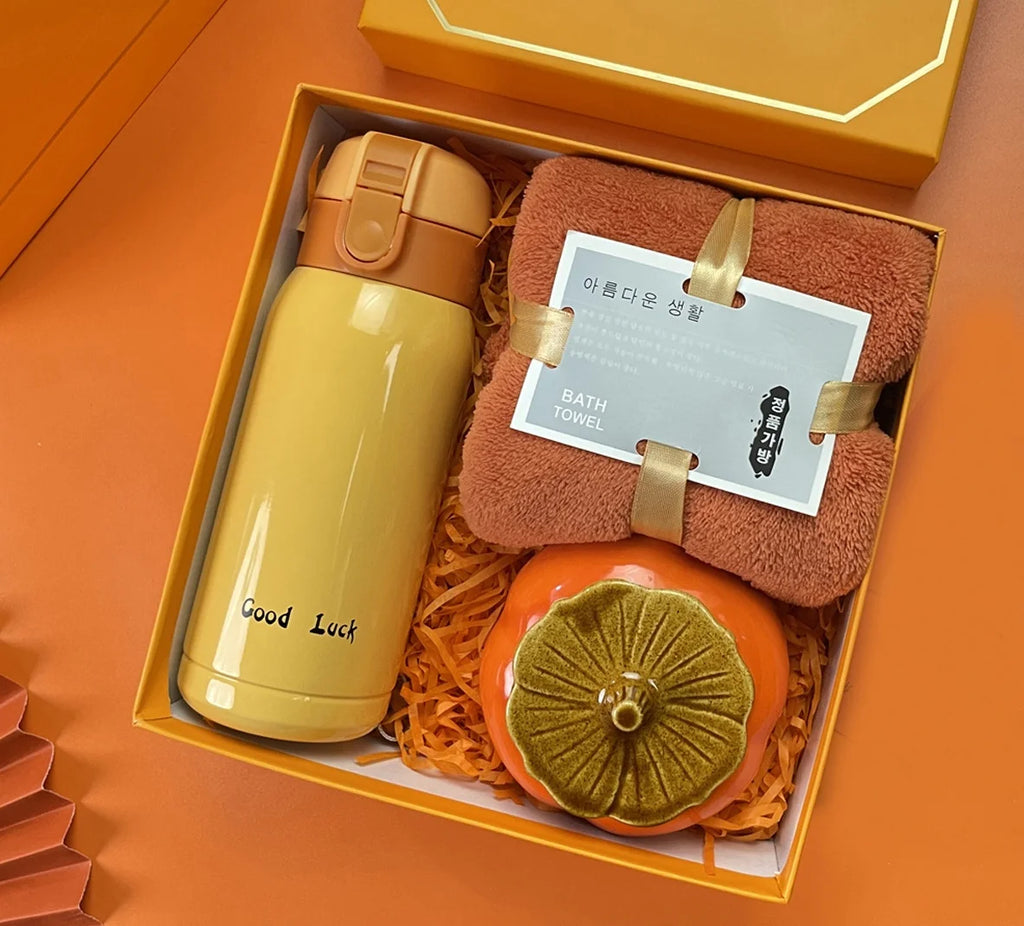 Custom Ceramic Gift Sets: 10 MOQ, 5-Day Lead | Mug, Bottle, Towel for Weddings & Corporate Gifts