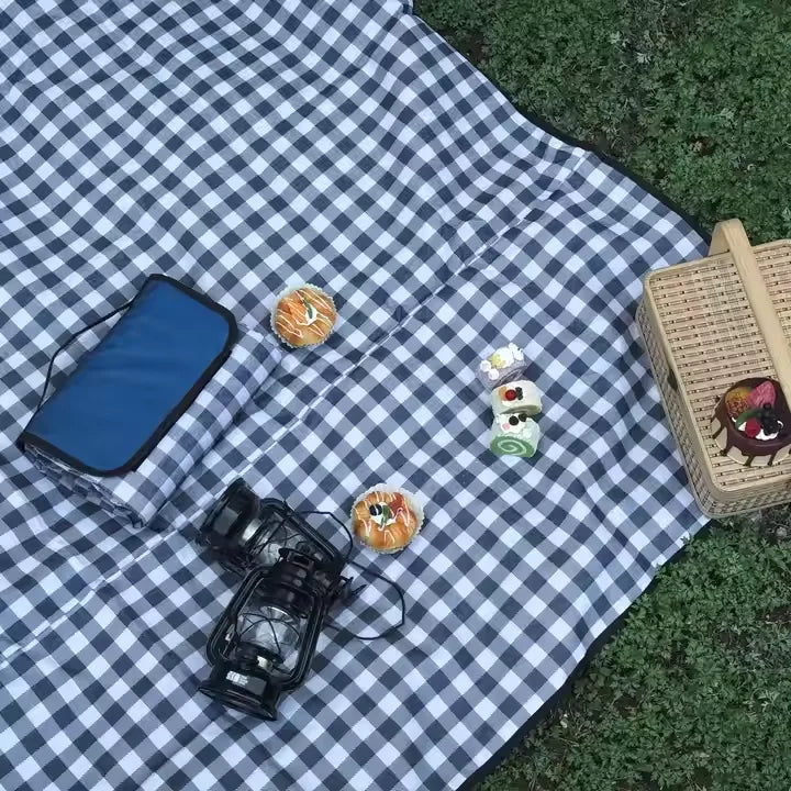Custom Waterproof Picnic Blanket 79x79 | 600D Oxford, 10 MOQ, 9-Day Lead Time
