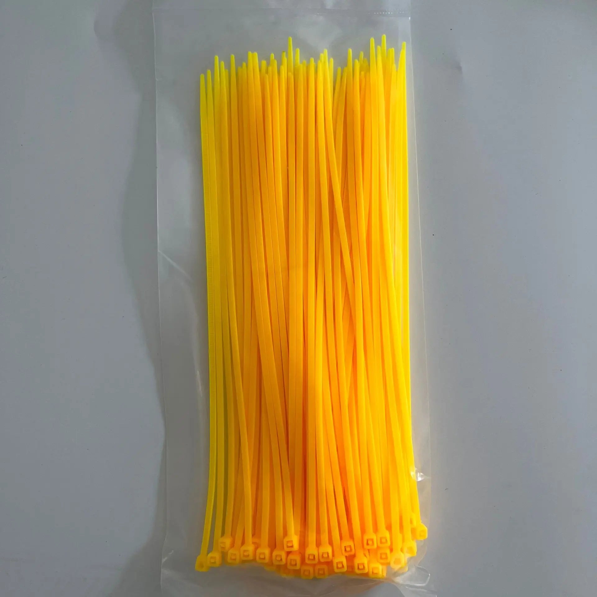 8 Inch Self-Locking Nylon Cable Tie 200mm x 2.7mm | CE/RoHS, UL94V-2, 8kg Tensile Strength