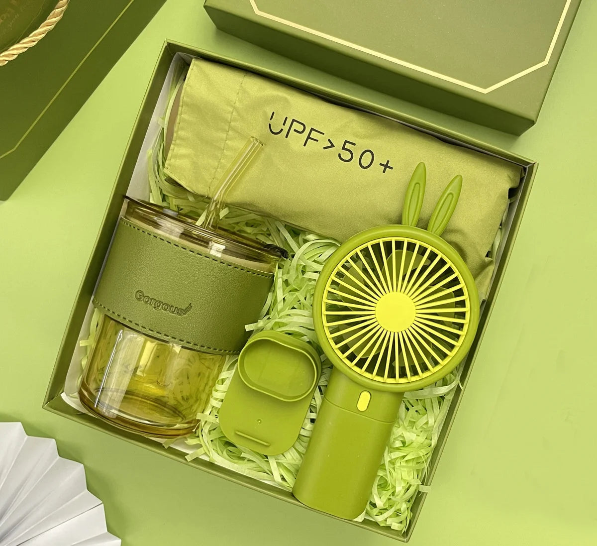 Custom Ceramic Gift Sets: 10 MOQ, 5-Day Lead | Mug, Bottle, Towel for Weddings & Corporate Gifts