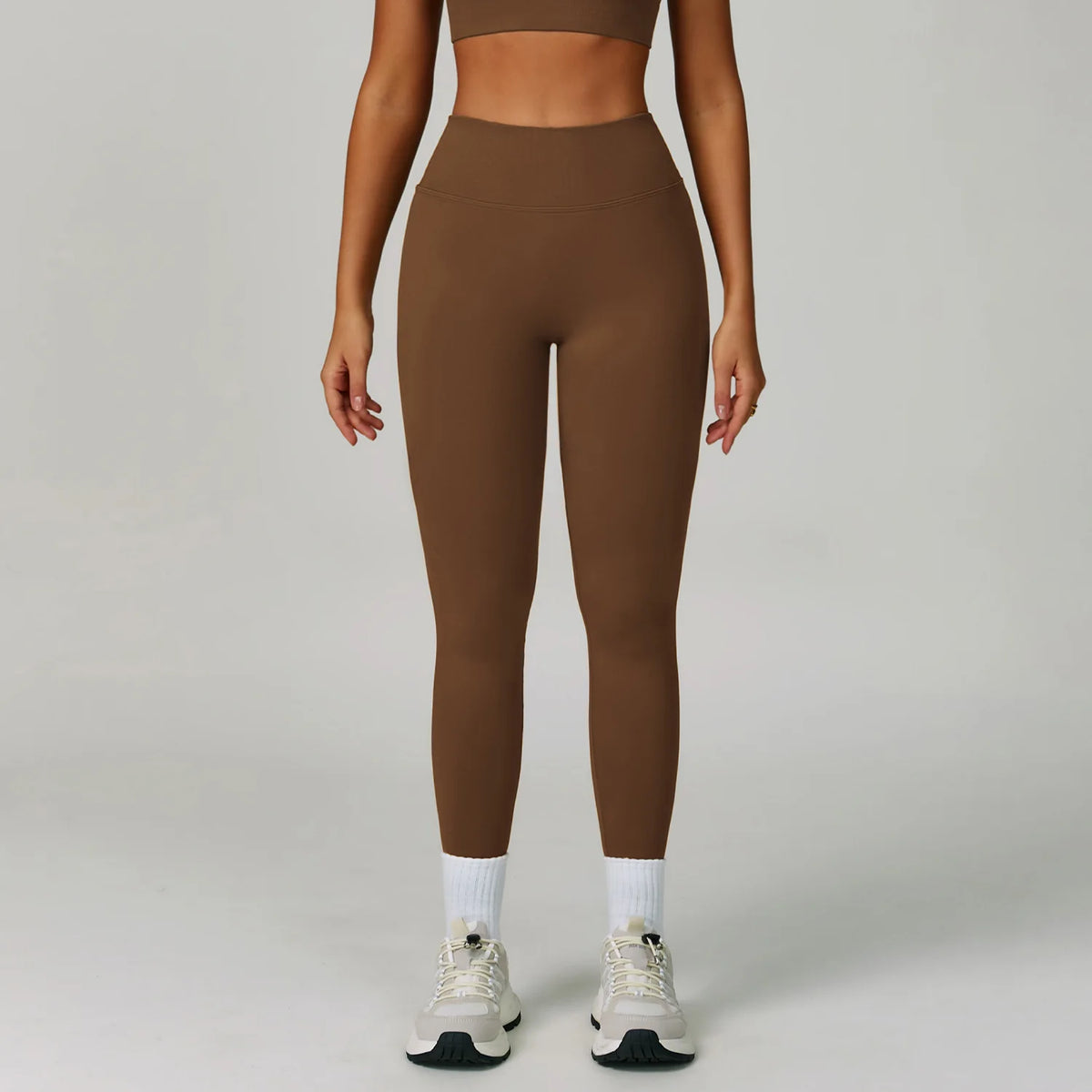 Custom Seamless Activewear with Logo | MOQ 100 Wholesale