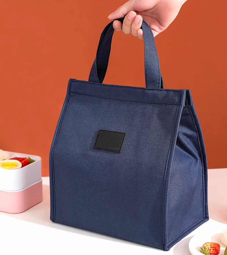 Custom Logo Picnic Basket Lunch Kit: Polyester Insulated Bag 3 Sizes 500pcs MOQ