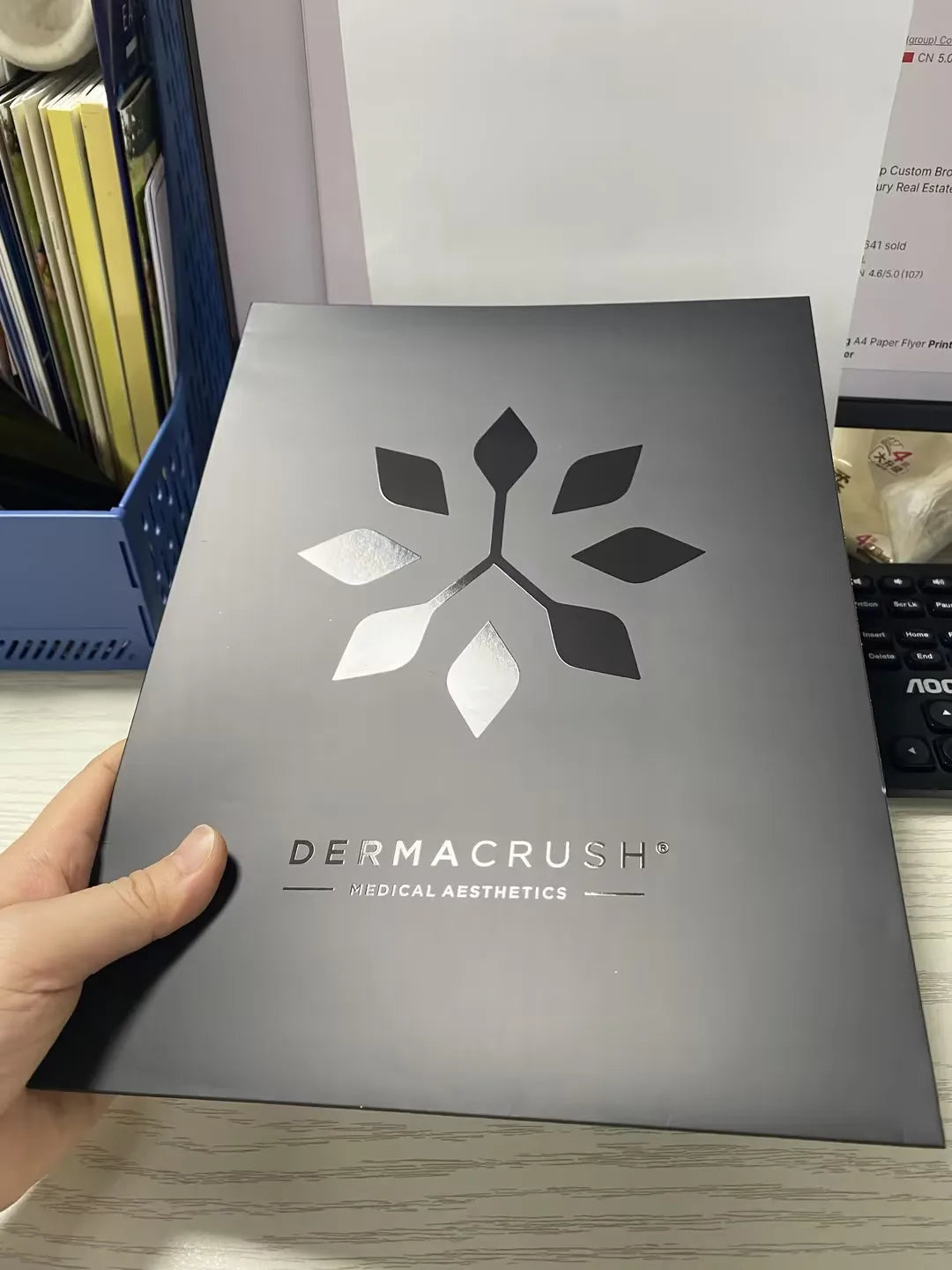 Folder Free Design 14pt 12pt Matte Folder Custom Printing UV Logo File Pocket Name Card Slot A4 Paper Presentation File Folders
