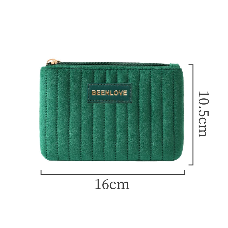 Custom Velvet Cosmetic Bags with Logo — Zipper Closure, Embroidery & Woven Labels