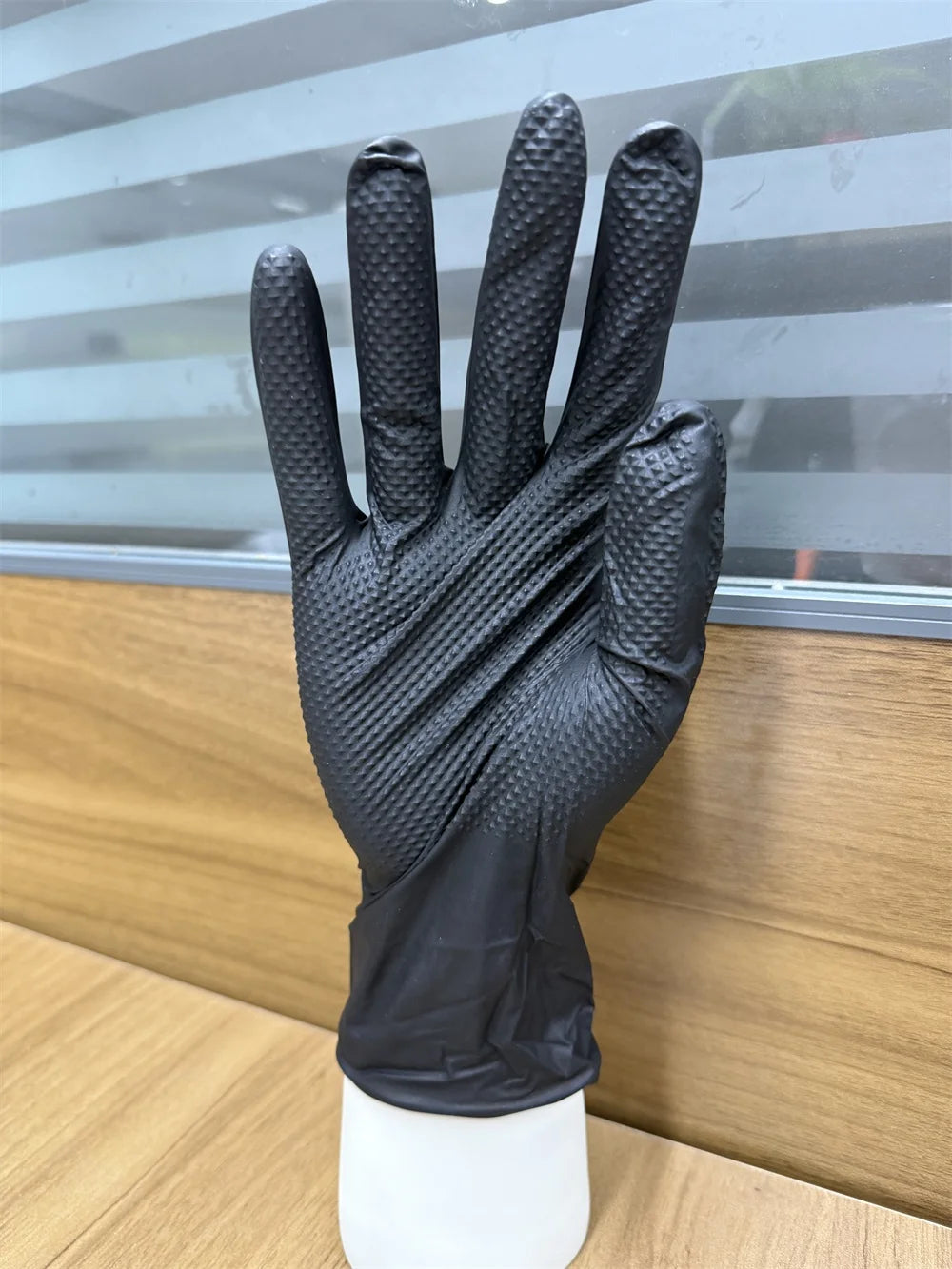 8mil Industrial Diamond Grip Nitrile Gloves | Bulk MOQ 1000