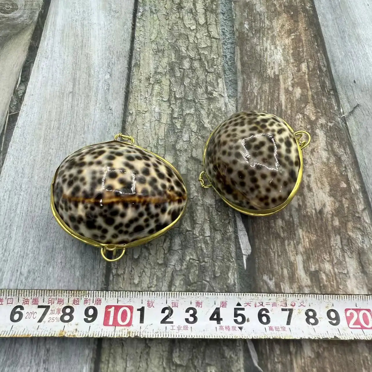Natural Shell Pendants 50 pcs | Wholesale Craft Charms