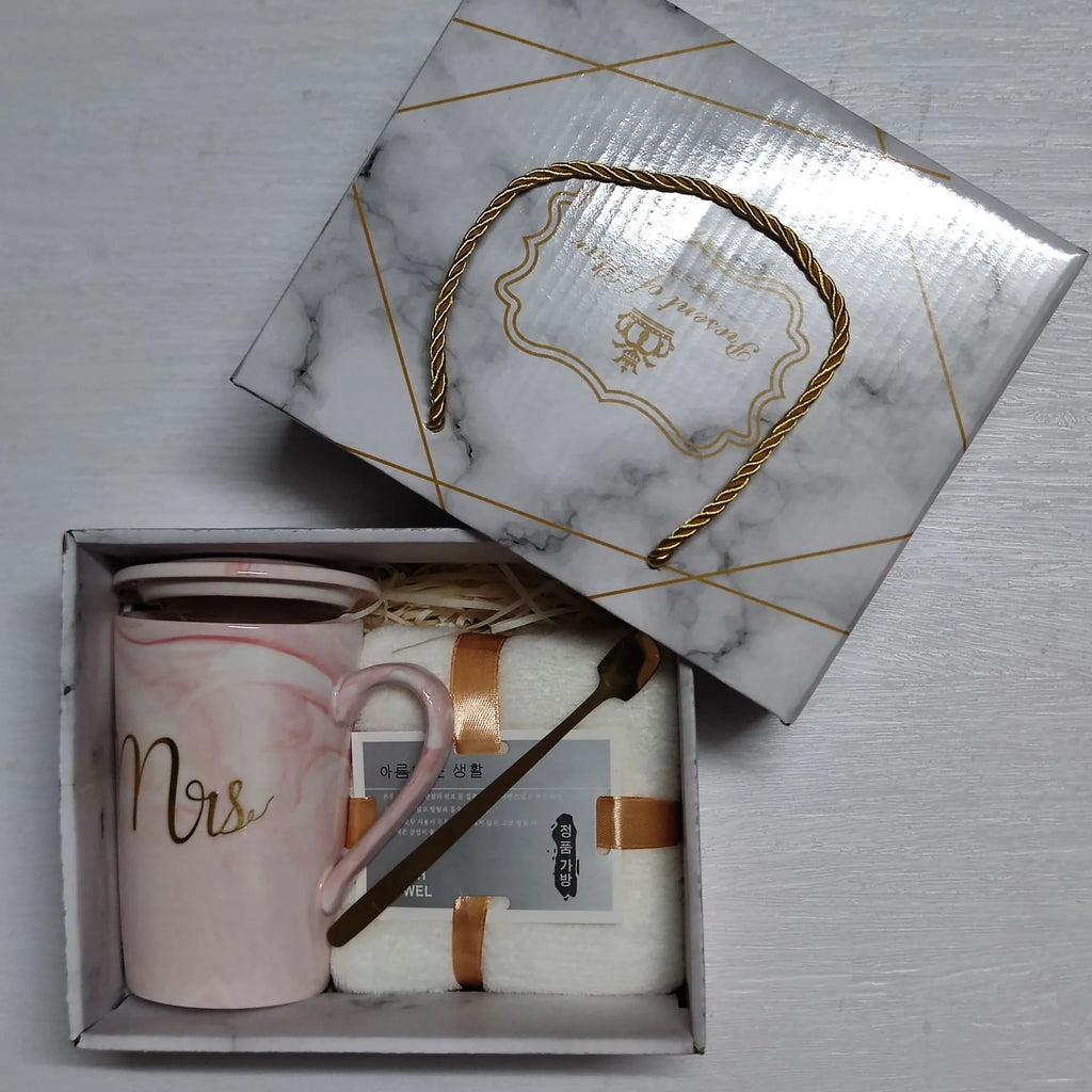 Custom Ceramic Mug Gift Set Wholesale | Towel Spoon Lid Box 50 MOQ