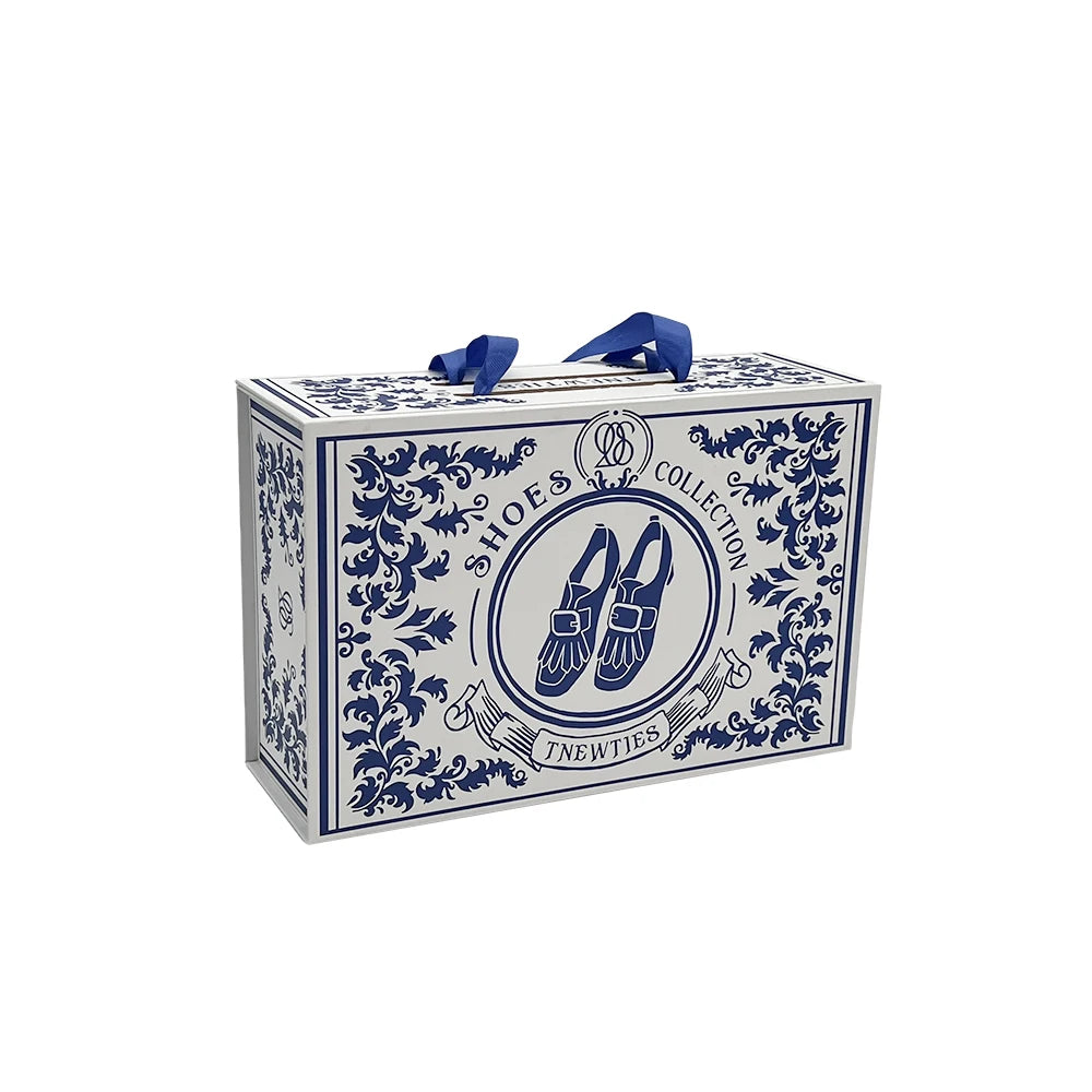 Custom Luxury Rigid Gift Box 200 MOQ | Magnetic Closure Cardboard Box with Hot Stamping for Clothing & Cosmetics