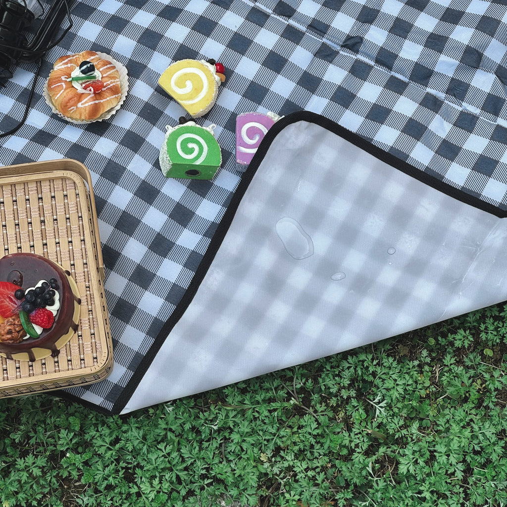 Wholesale Custom Camping Beach Blanket with Logo | MOQ 50