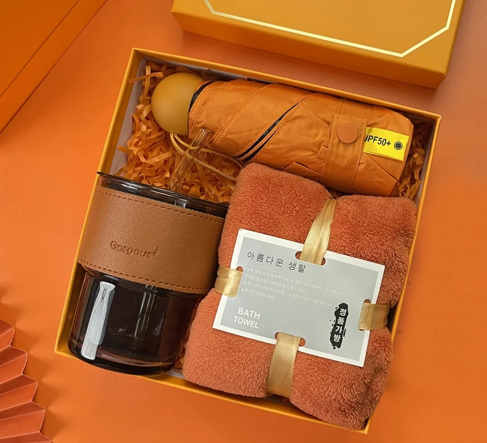 Custom Ceramic Gift Sets: 10 MOQ, 5-Day Lead | Mug, Bottle, Towel for Weddings & Corporate Gifts
