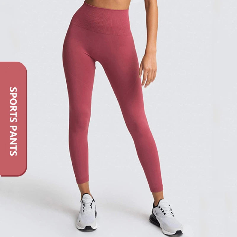 Custom Seamless Gym Sets for Women (Yoga & Fitness Wear)