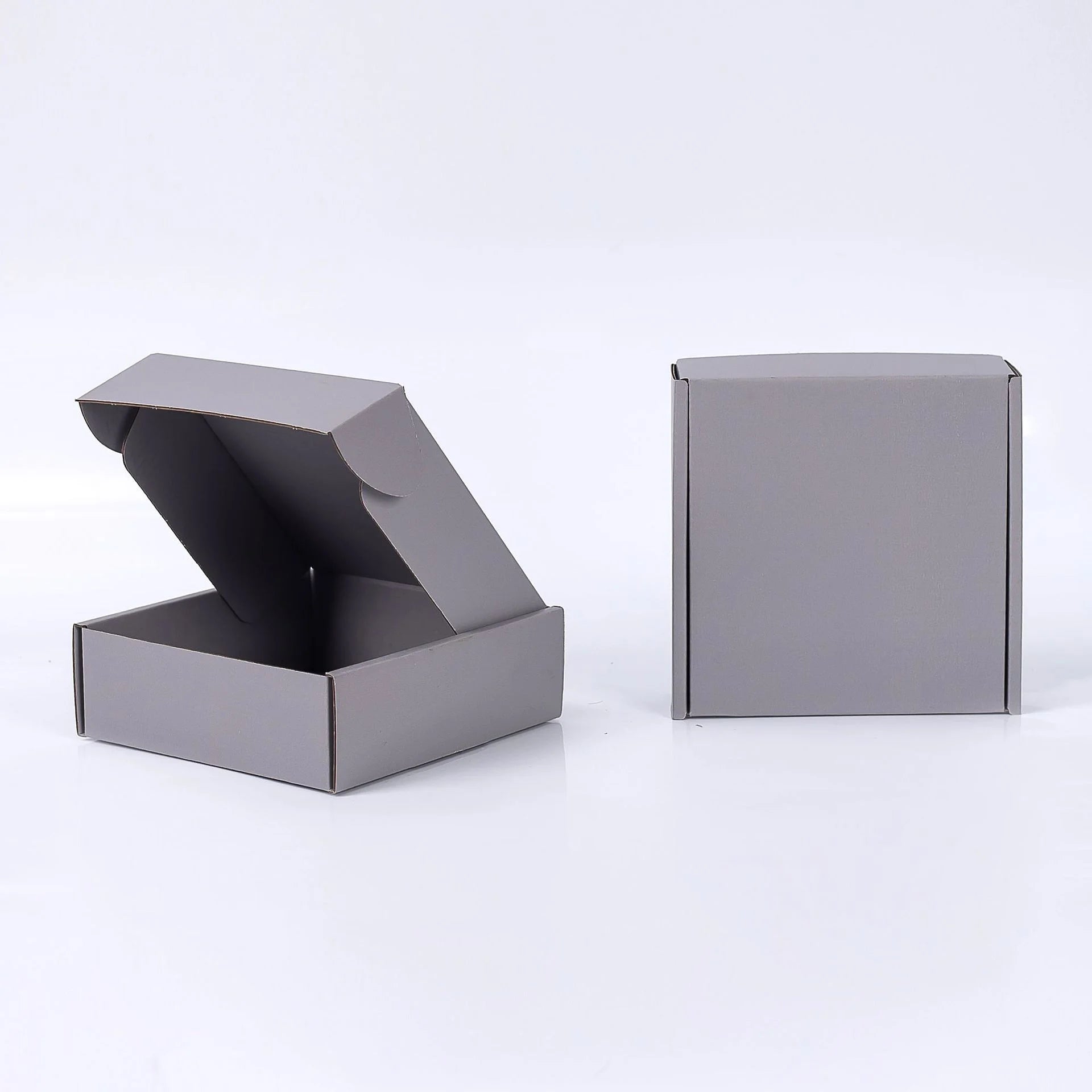 Custom Printing Eco-Friendly Reusable Black Packaging Corrugated Recyclable Shoes Clothes Storage Paper Cardboard Mailer Boxes