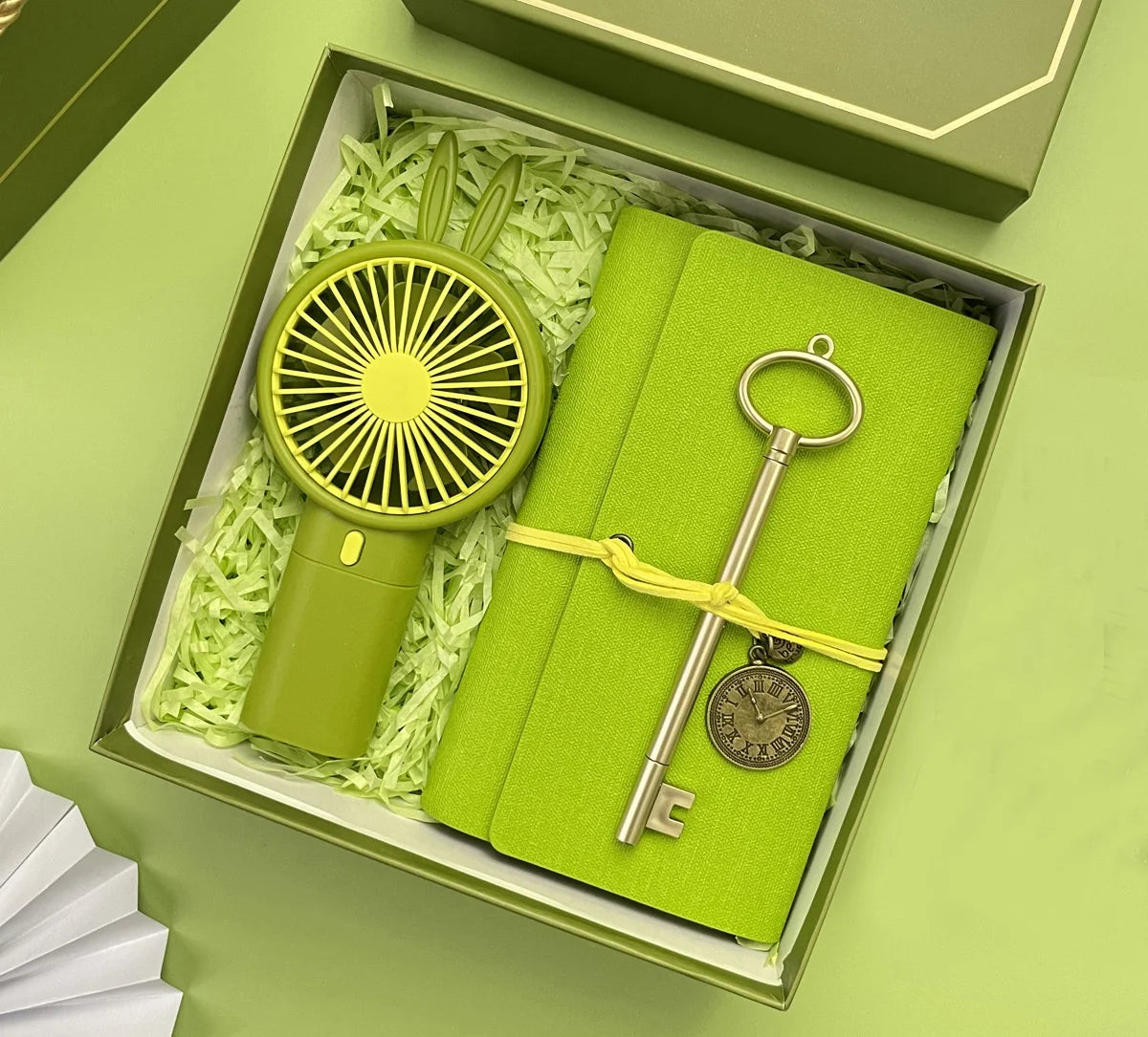 Custom Ceramic Gift Sets: 10 MOQ, 5-Day Lead | Mug, Bottle, Towel for Weddings & Corporate Gifts