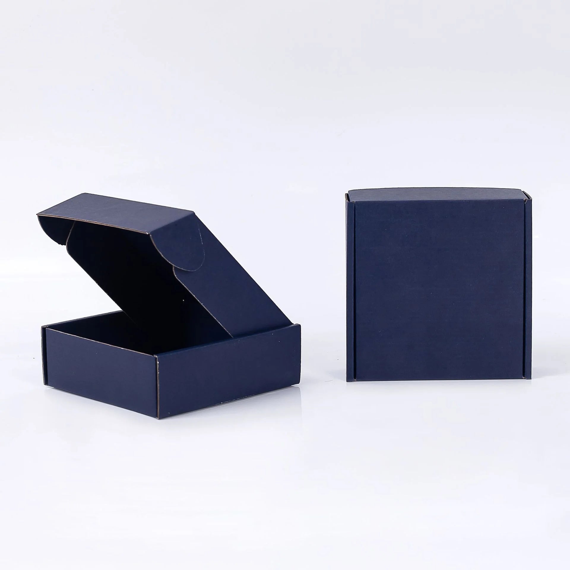 Custom Printing Eco-Friendly Reusable Black Packaging Corrugated Recyclable Shoes Clothes Storage Paper Cardboard Mailer Boxes