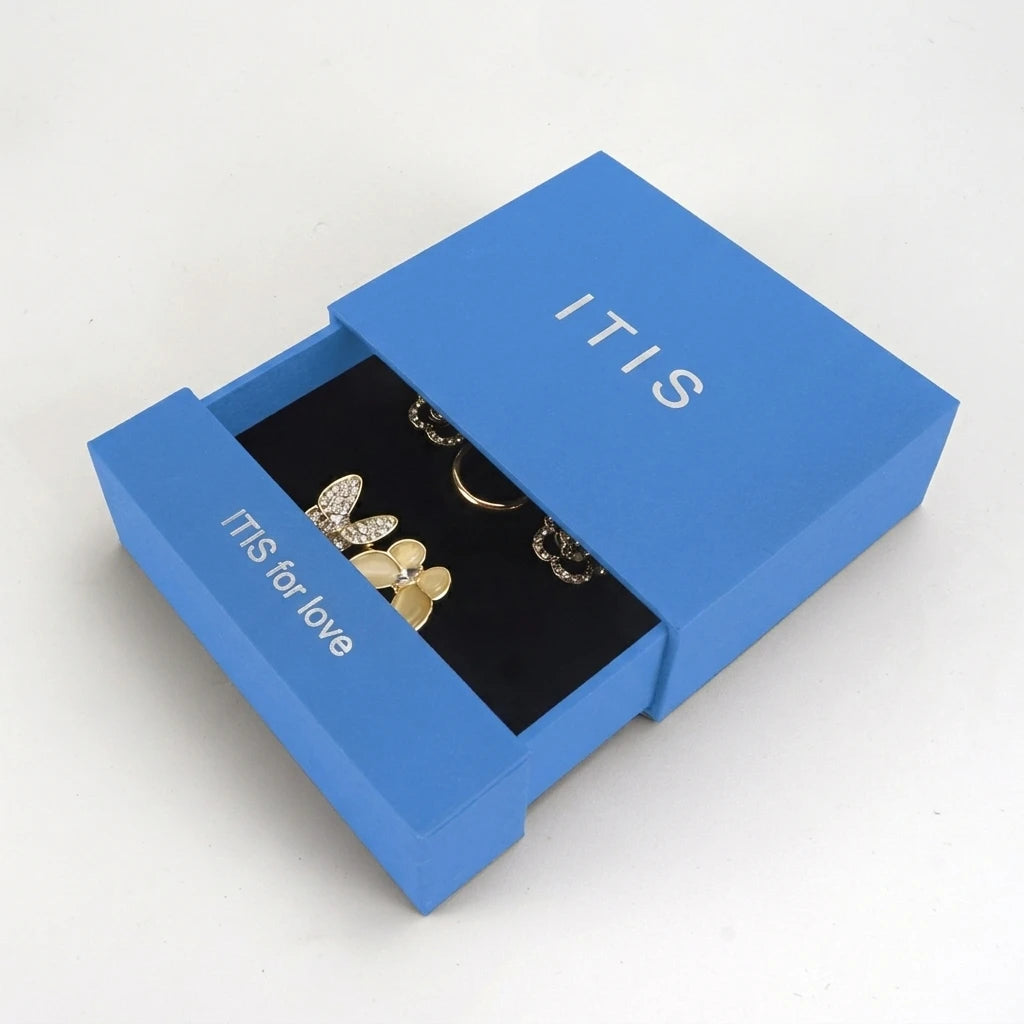 Custom Minimalist Cardboard Jewelry Box with Embossing | MOQ 500