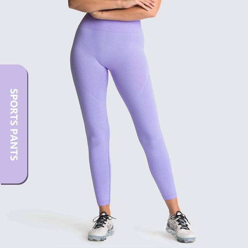 Custom Seamless Gym Sets for Women (Yoga & Fitness Wear)