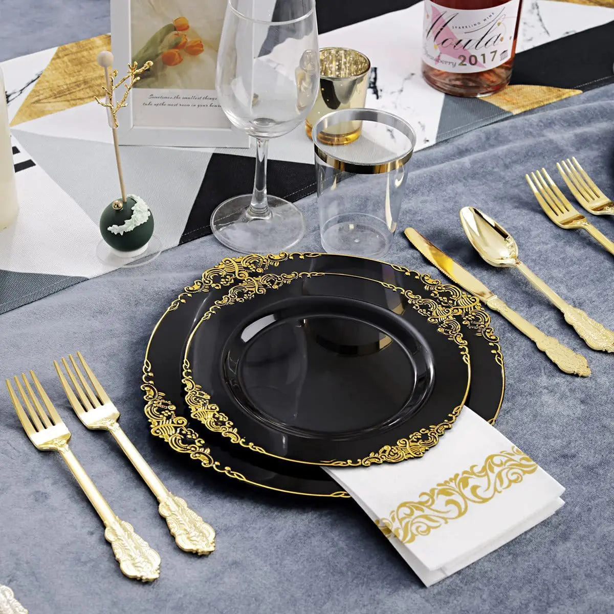 Black Gold Rim Plastic Plates — 2 MOQ, 45-Day Lead, Premium Event