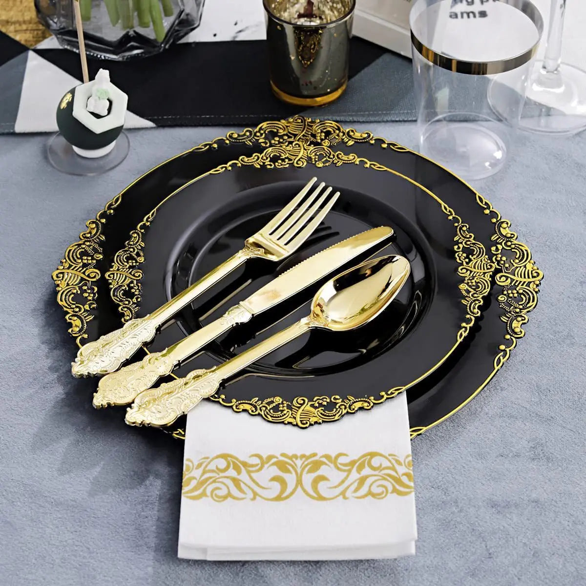Black Gold Rim Plastic Plates — 2 MOQ, 45-Day Lead, Premium Event