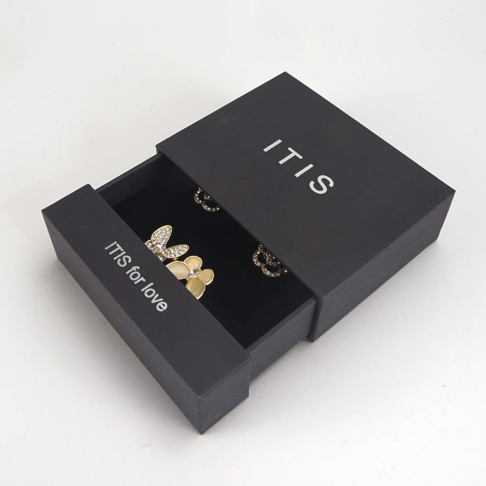 Custom Minimalist Cardboard Jewelry Box with Embossing | MOQ 500