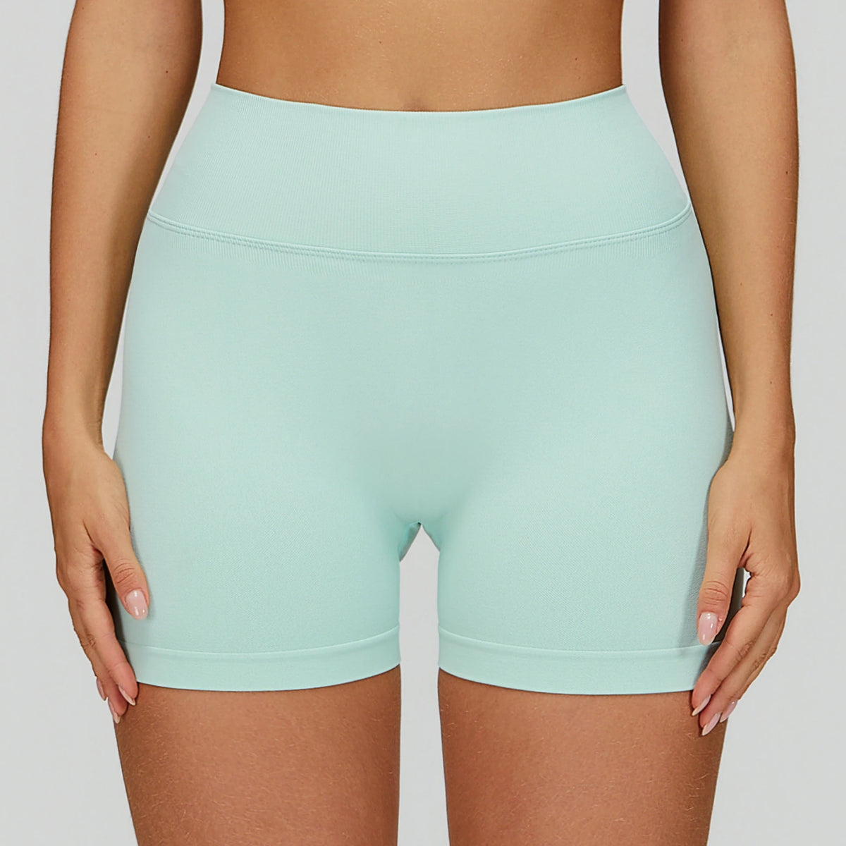Custom Seamless Activewear with Logo | MOQ 100 Wholesale
