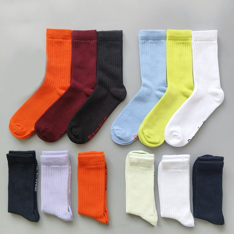 Custom Jacquard Socks Wholesale | 100-Pair Low MOQ & 15-Day Lead Time | Breathable Cotton Blend