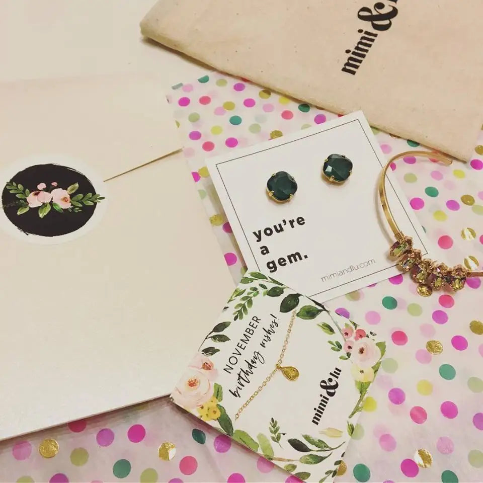 Custom Earring Cards with Gold Foil Stamping | MOQ 200 | 7-Day Lead Time