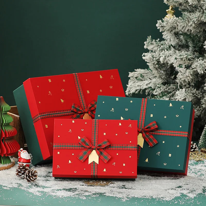 Christmas Gift Boxes 500 pcs | Embossed Recycled