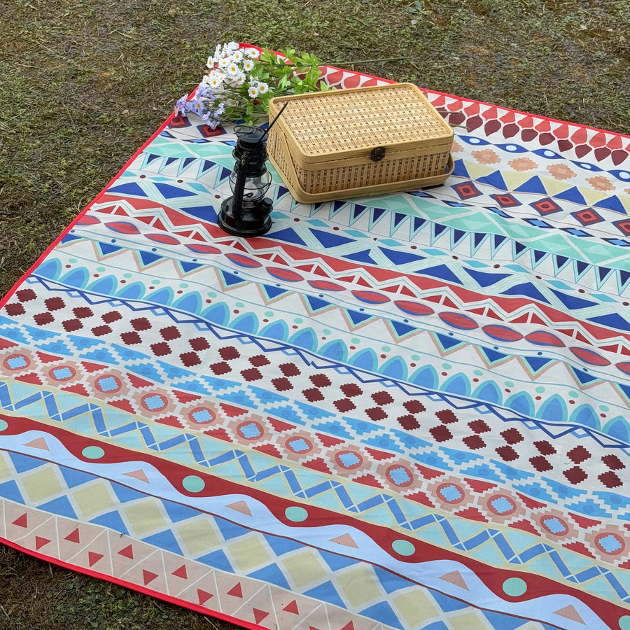 Custom Outdoor Picnic Rug with Logo | Foldable Waterproof Mat MOQ 1