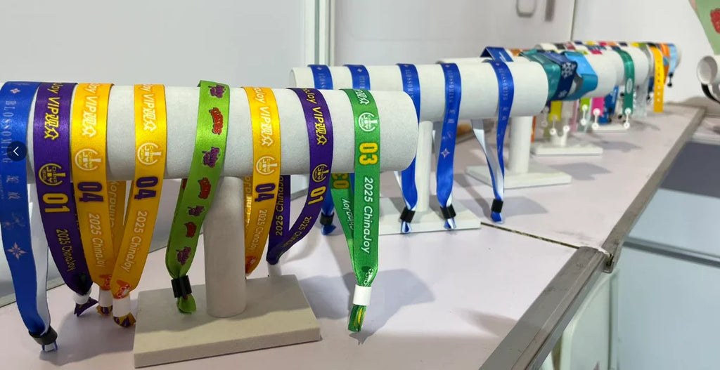 Custom RFID Fabric Wristbands 100 MOQ | ISO14443A Holographic VIP Events