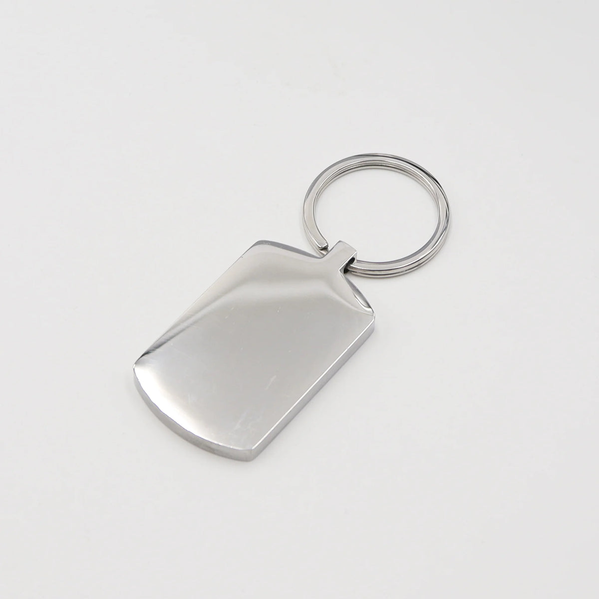 Custom Metal Keychains Wholesale | 50-Piece MOQ | Pantone Color