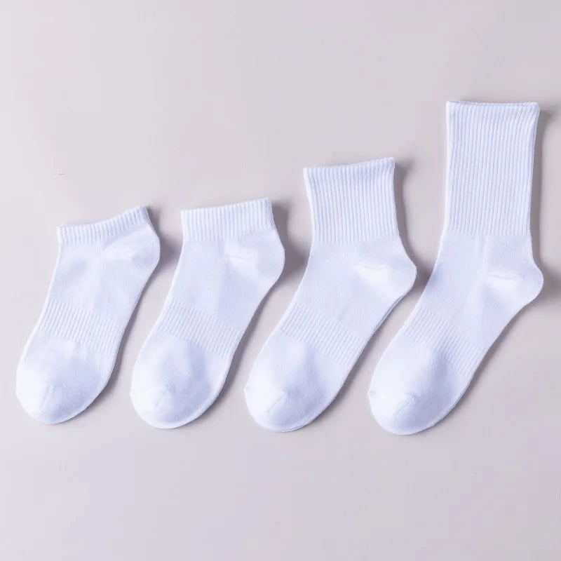 Custom Sports Socks: 35-Day Lead, Moisture Wicking, OEM Factory | Team Basketball Football Socks