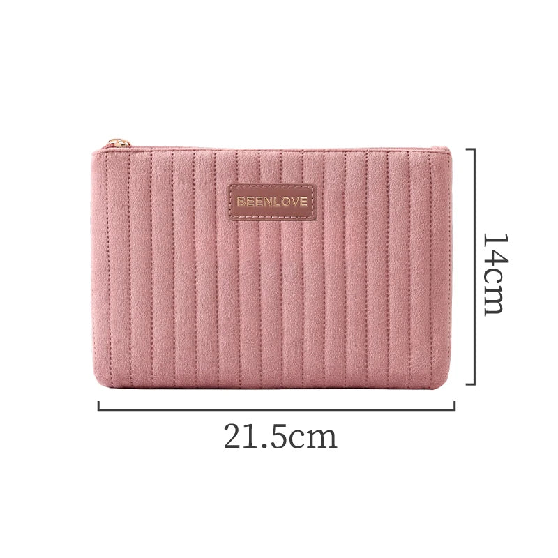 Custom Velvet Cosmetic Bags with Logo — Zipper Closure, Embroidery & Woven Labels